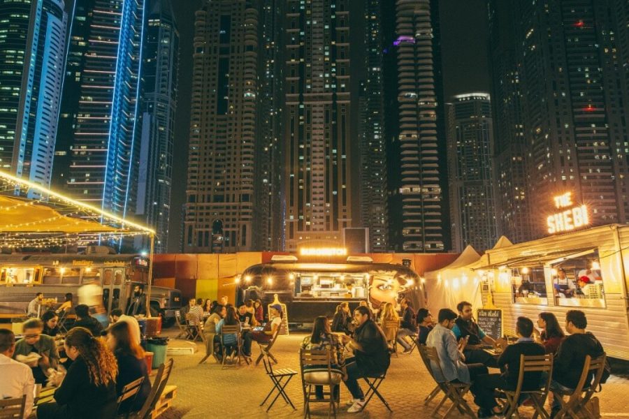 The Evolution of Street Food in Dubai From Traditional to Trendy Popular Street Food Spots invisibleriver.org